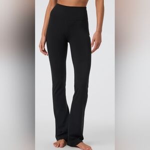 Vuori Halo Slim Flare Leggings Black Size Small NWOT | Buttery Soft Performance